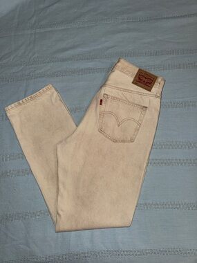 Levi's Cream Straight-Leg Jeans 501